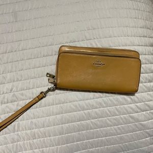 Coach wallet/wristlet